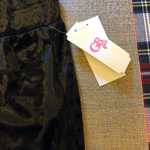 🛍🛍 GIANNI BINI GIRL LIGHT VELVET BLACK PANTS 🛍 - Picture 2 of 5